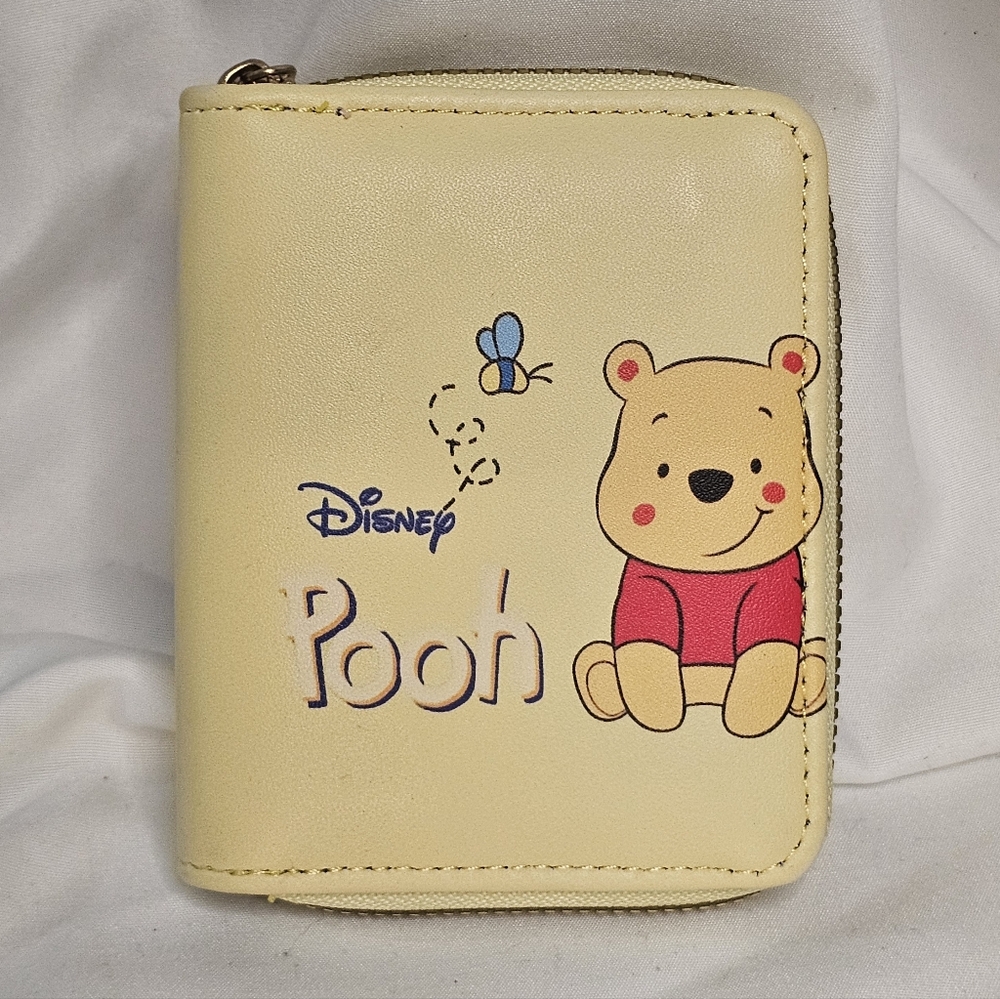 Disney Pooh Zippered Wallet